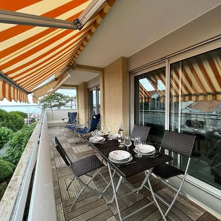 Apartment T3 Front De Avec Terrasse, Parking Et Acces Direct Au Moulleau - Fr-1-374-212 *